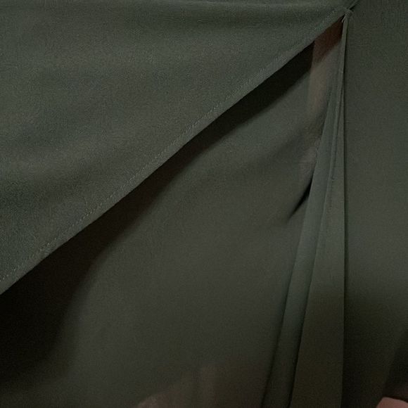 Baltic Born Victoria Off The Shoulder Maxi Dress size Small in hunter green - Picture 3 of 14